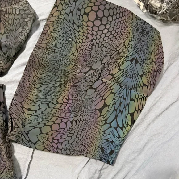 iHeartRaves Iridescent Viper Print Festival Set - Picture 4 of 7